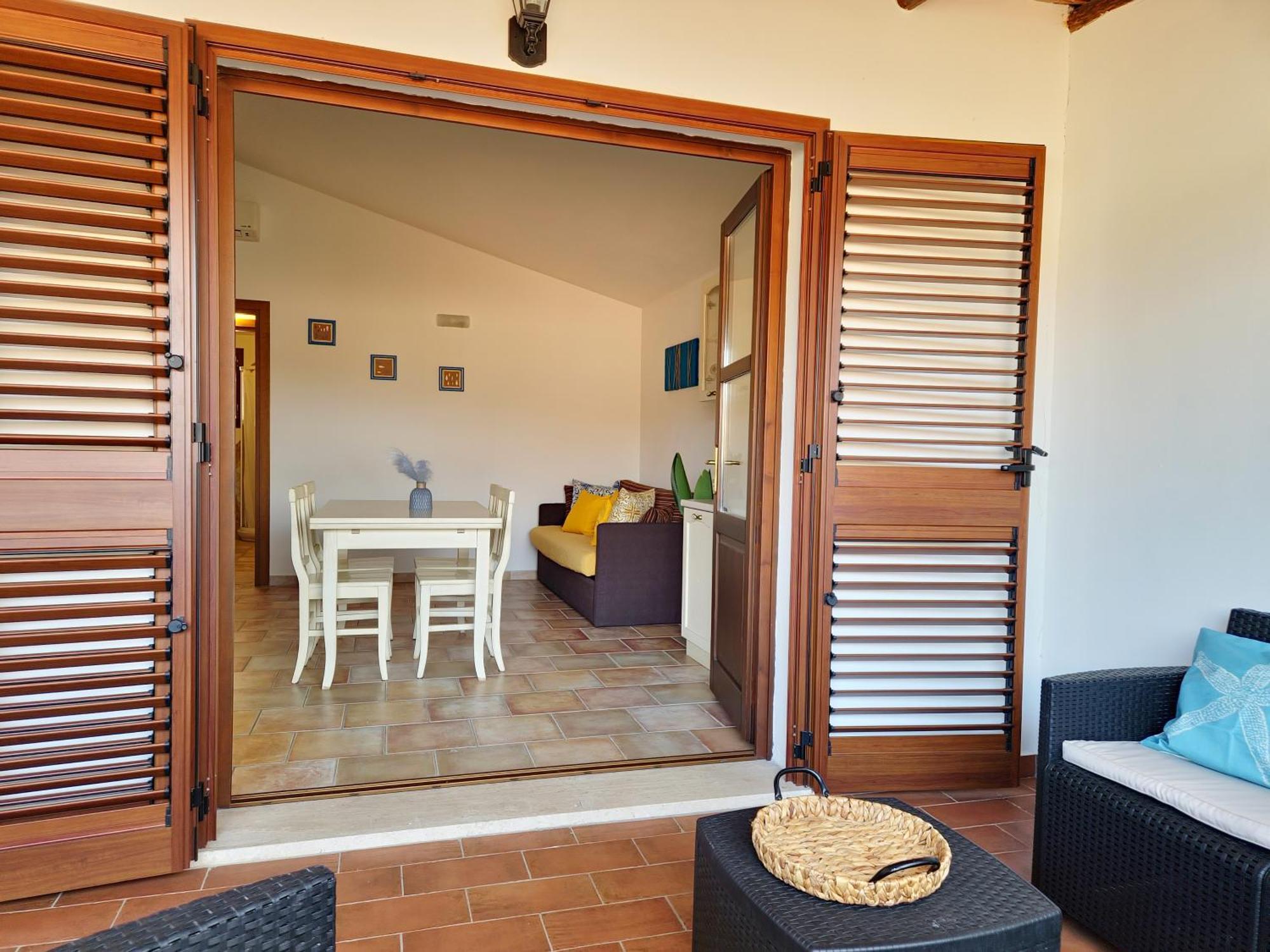 Dommos - Melodie Apartments Cala Liberotto Dış mekan fotoğraf