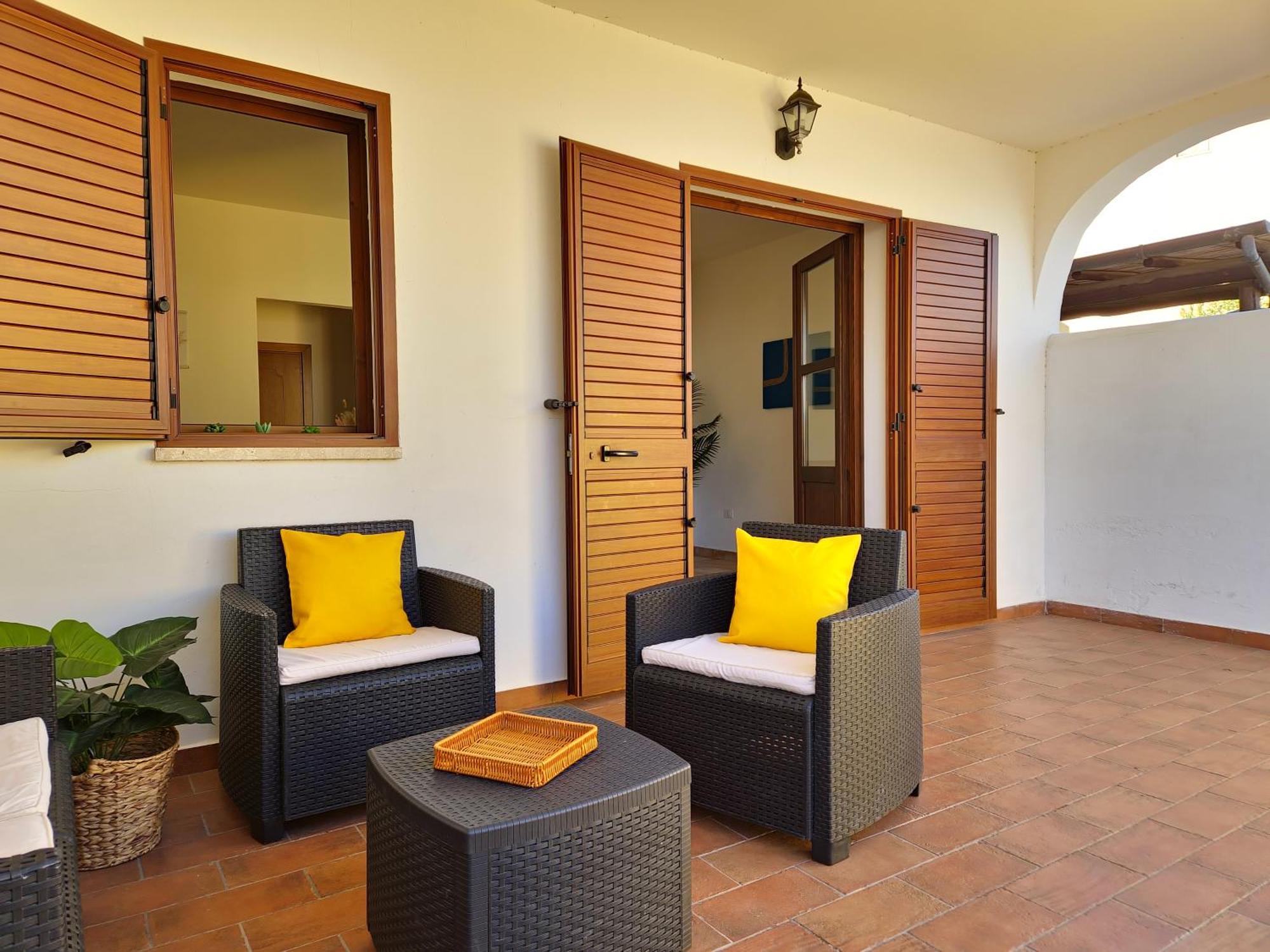 Dommos - Melodie Apartments Cala Liberotto Dış mekan fotoğraf