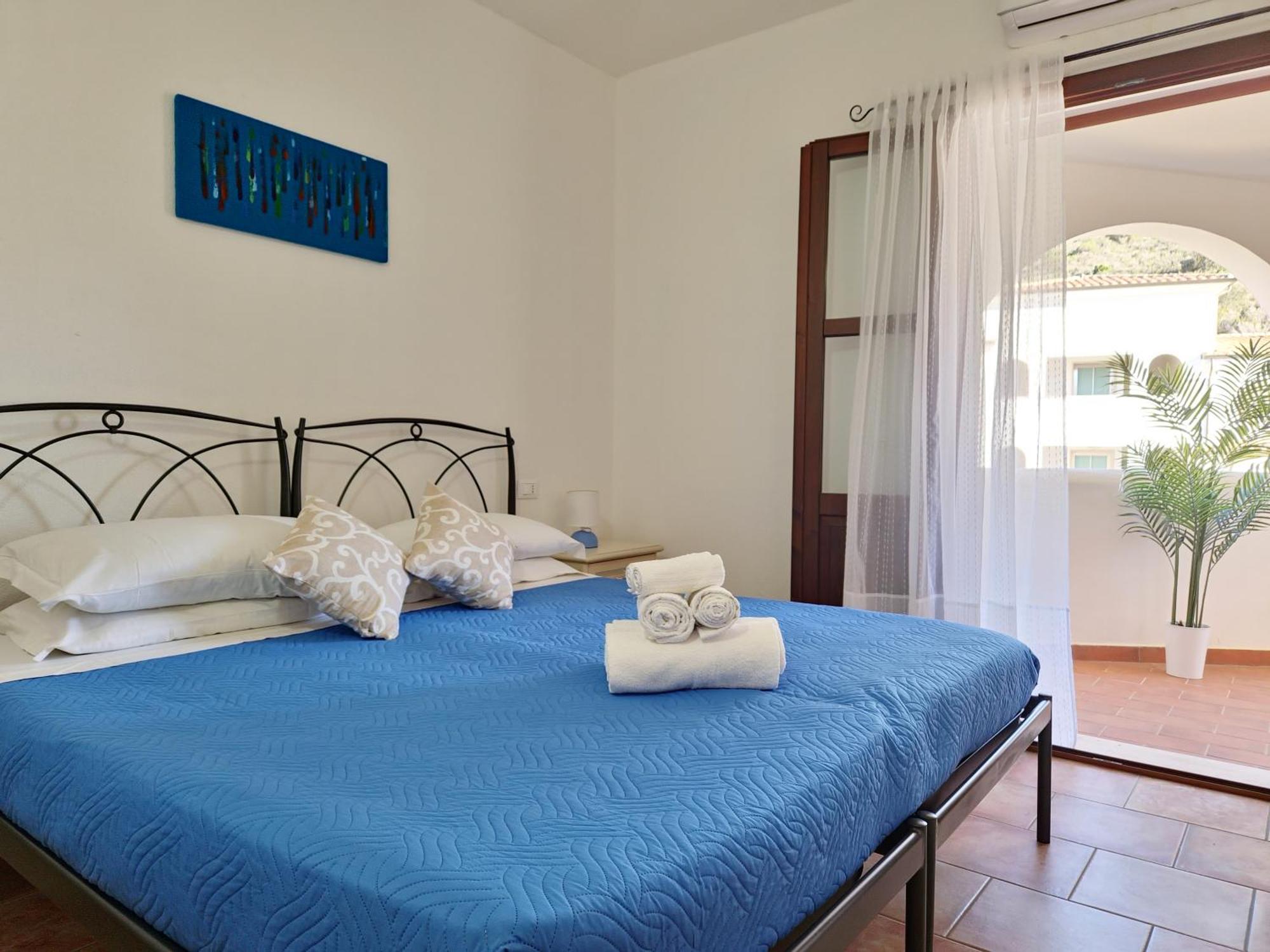 Dommos - Melodie Apartments Cala Liberotto Dış mekan fotoğraf