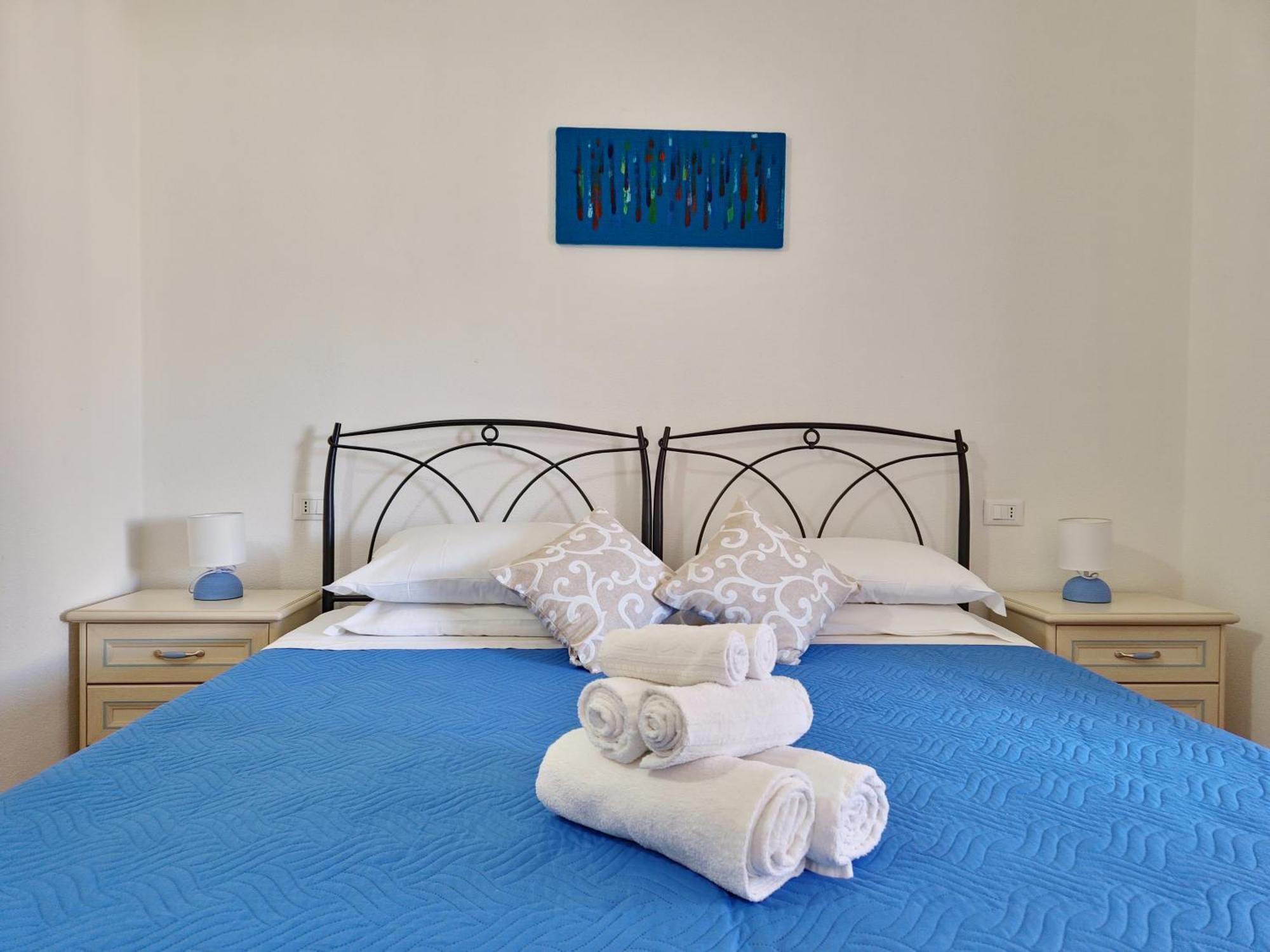 Dommos - Melodie Apartments Cala Liberotto Dış mekan fotoğraf
