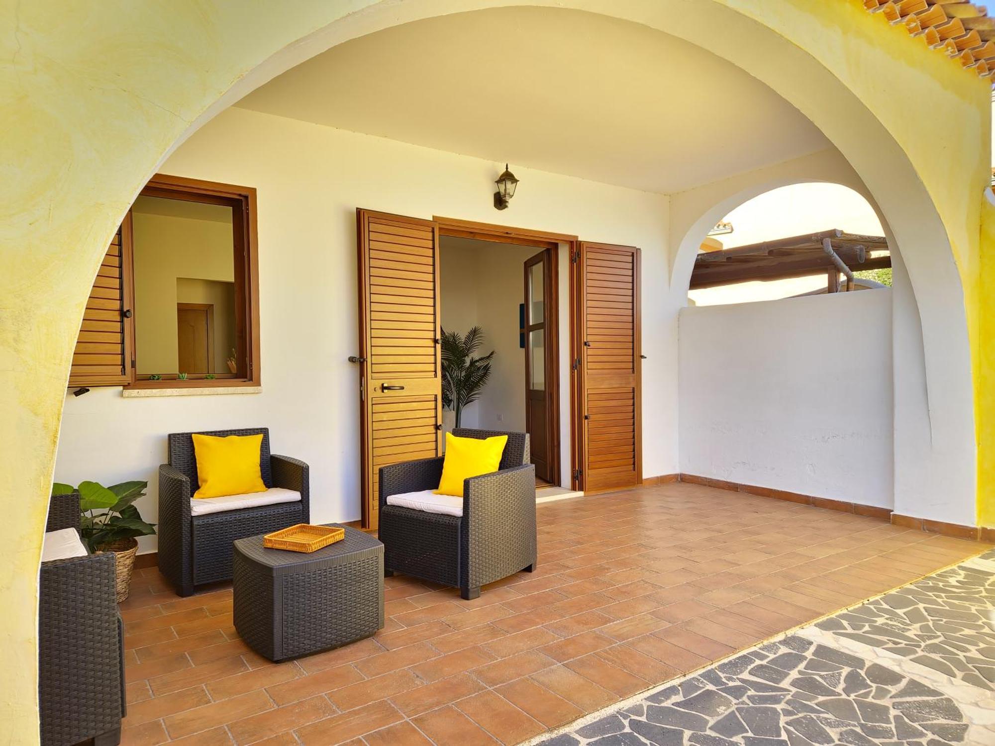 Dommos - Melodie Apartments Cala Liberotto Dış mekan fotoğraf