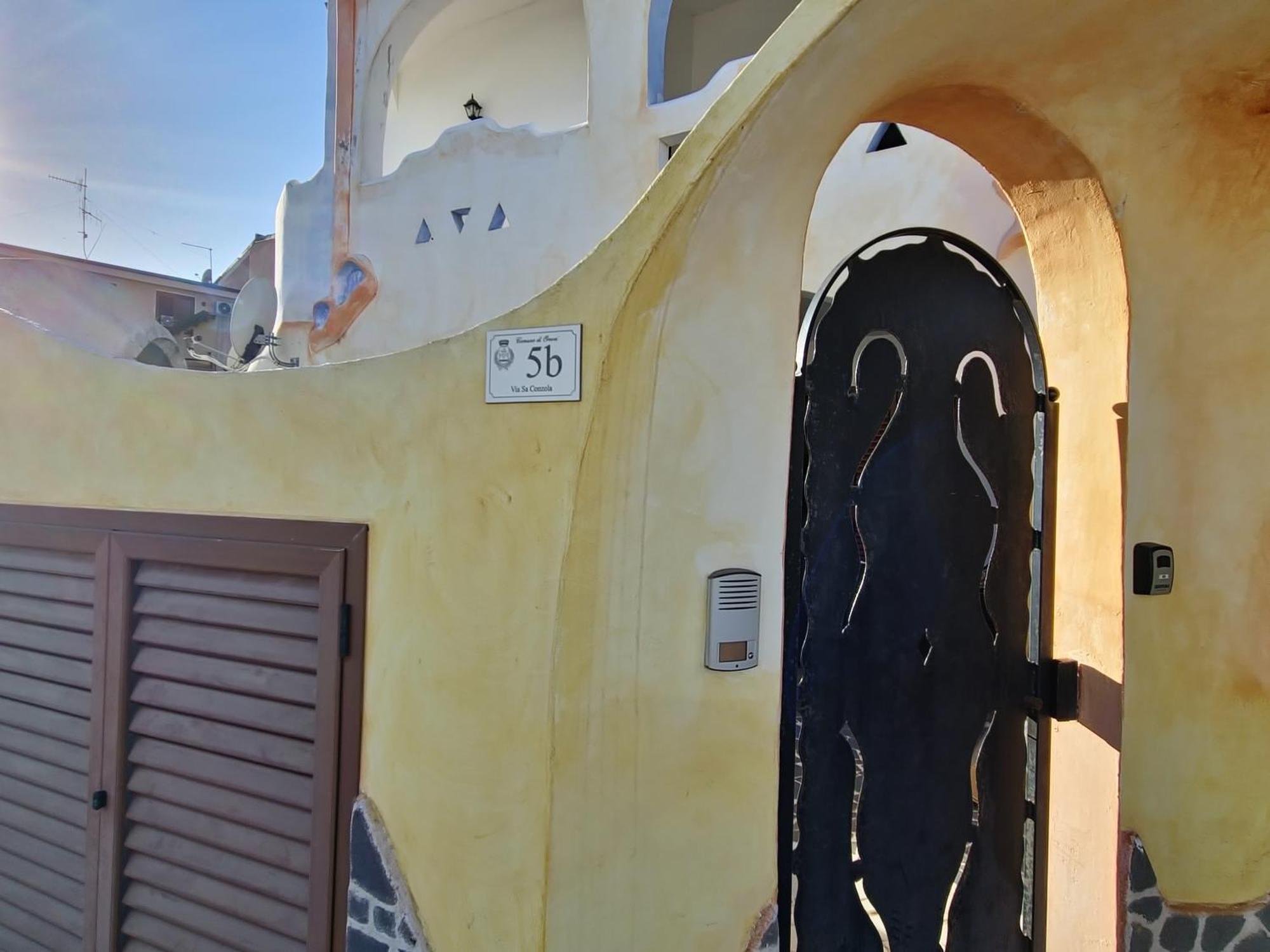 Dommos - Melodie Apartments Cala Liberotto Dış mekan fotoğraf